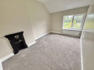 Bedroom- click for photo gallery